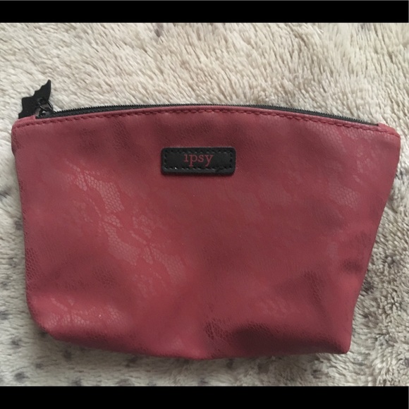 IPSY MAKEUP BAGS - Picture 2 of 4